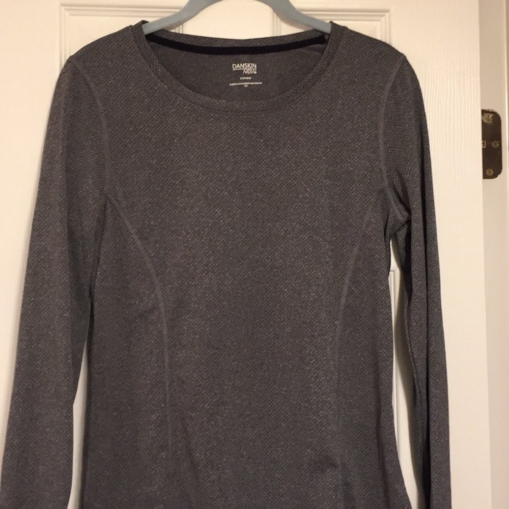 SOLD 🌿Pullover great for the gym🌿